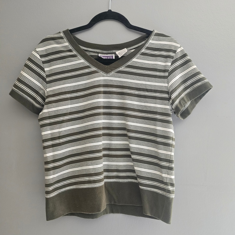 Erika & Co Vintage Y2K Preppy Olive Green Striped V-Neck Short Sleeve Top Medium